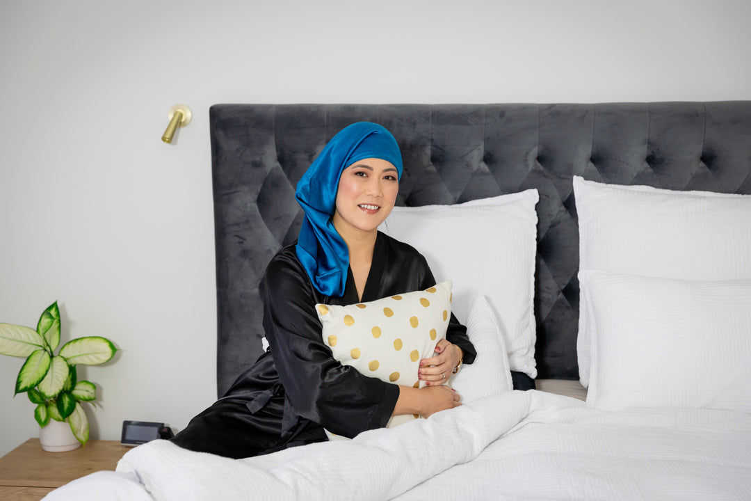 Splash Happy long silk bonnets